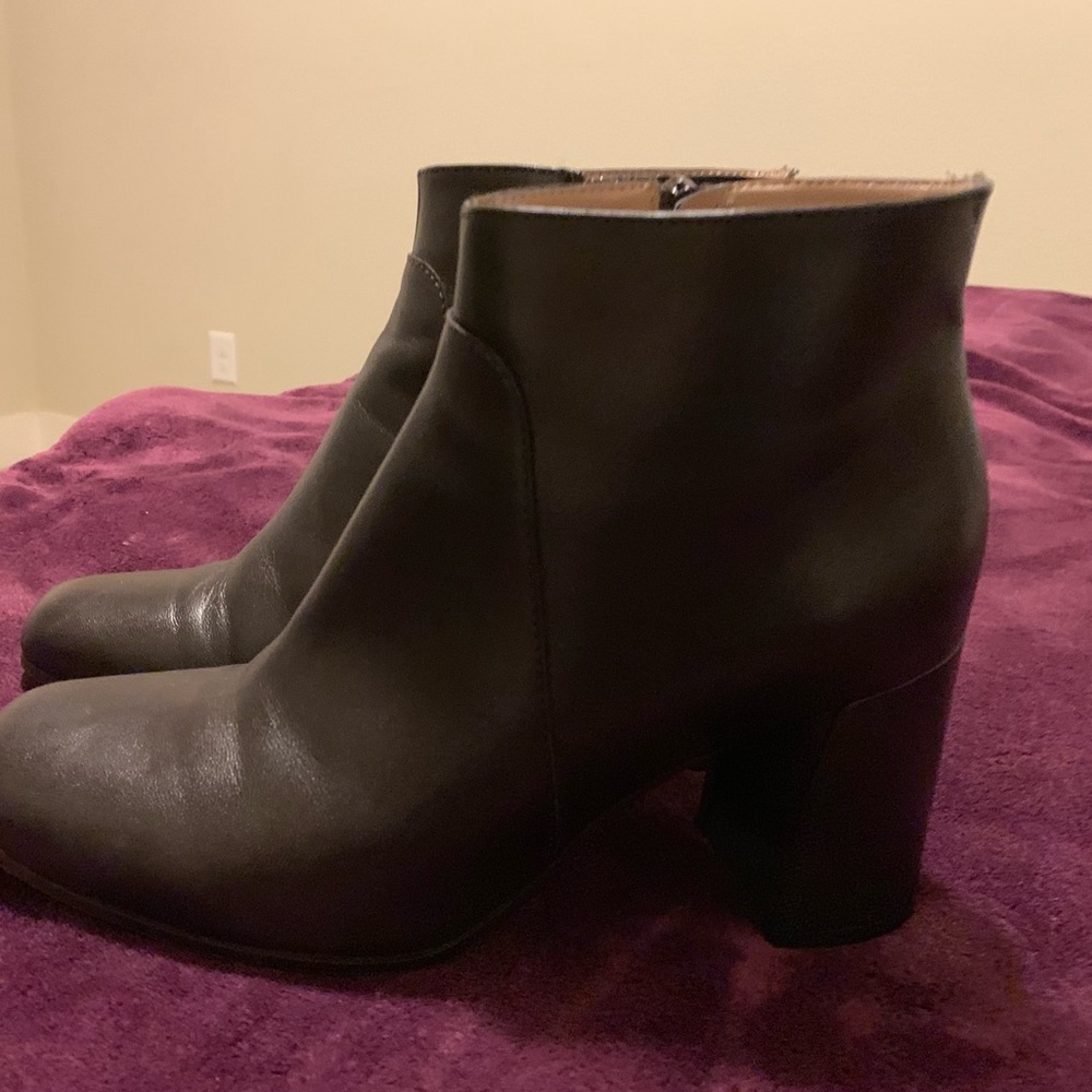 Worn a few time women’s booties Formentini sz38/8